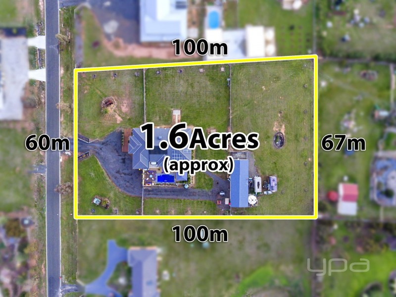 16 Riverview Drive, Hopetoun Park VIC 3340