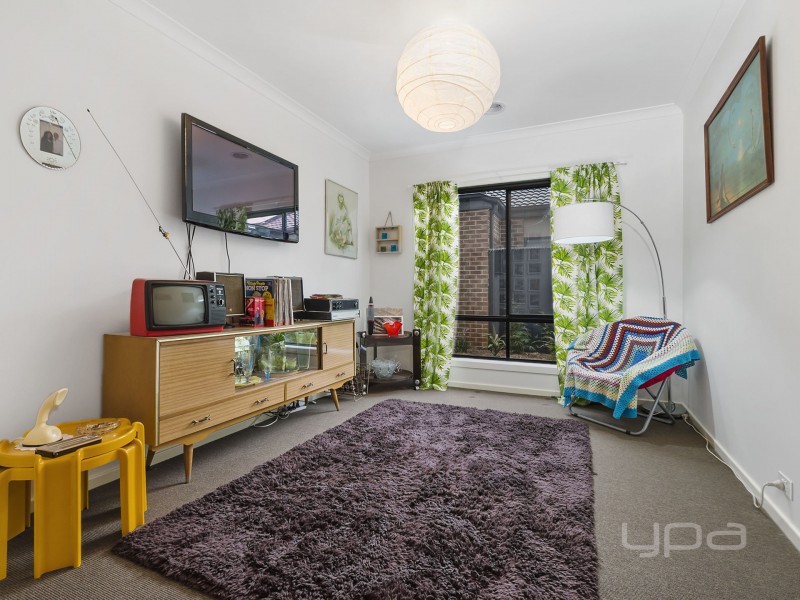 14 Long Road, Truganina VIC 3029