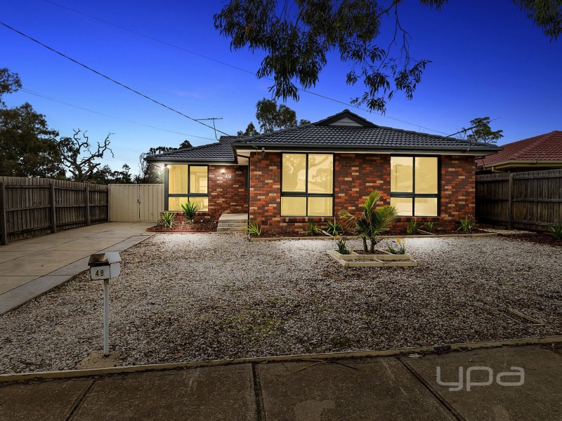 49 Centenary Avenue, Melton VIC 3337