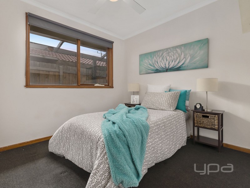 49 Centenary Avenue, Melton VIC 3337