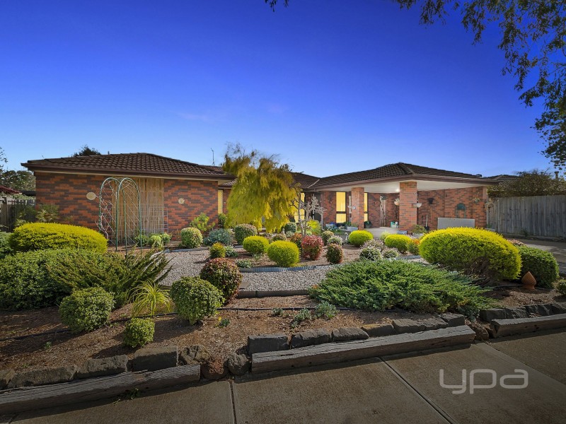 29 Dumbarton Circuit, Melton West VIC 3337