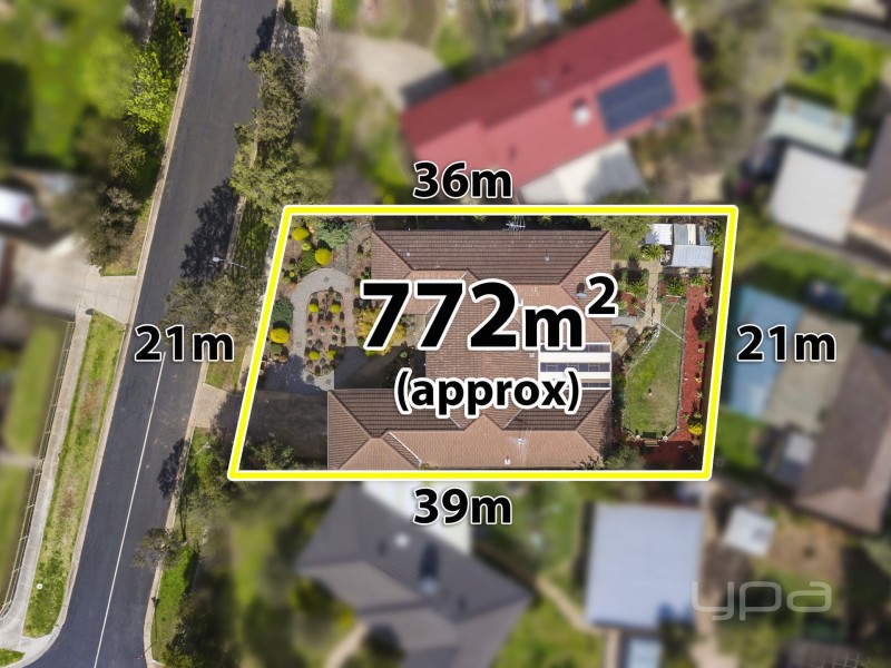 29 Dumbarton Circuit, Melton West VIC 3337