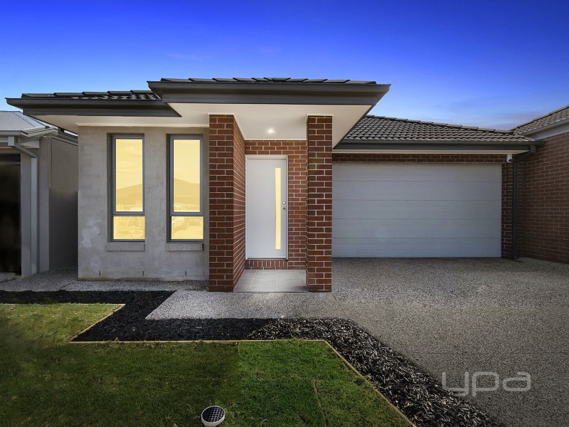 Lot 702, 5 Field Avenue, Harkness VIC 3337