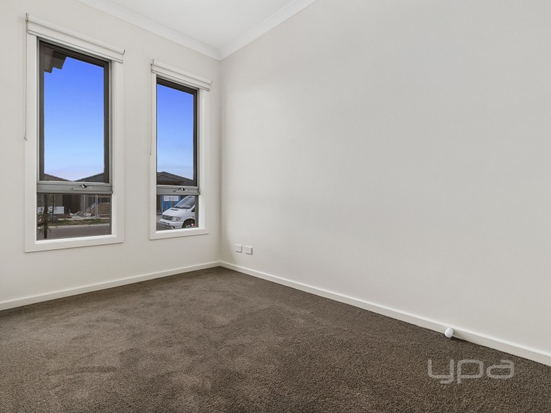 Lot 702, 5 Field Avenue, Harkness VIC 3337