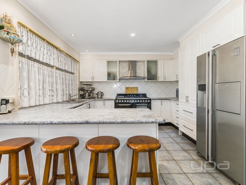 20 Moodie Street, Melton South VIC 3338