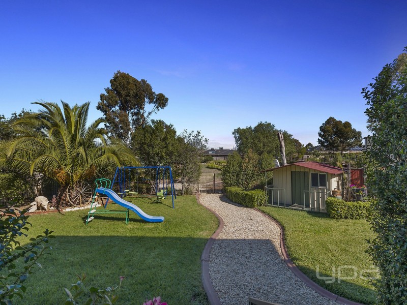 20 Gloaming Ride, Kurunjang VIC 3337