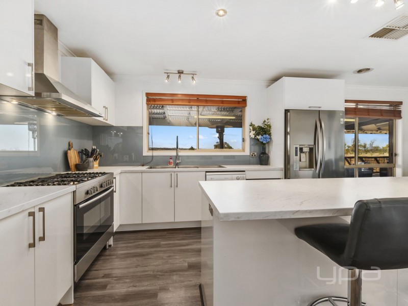 9 Todd Court, Darley VIC 3340