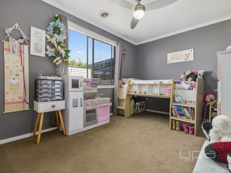 9 Todd Court, Darley VIC 3340