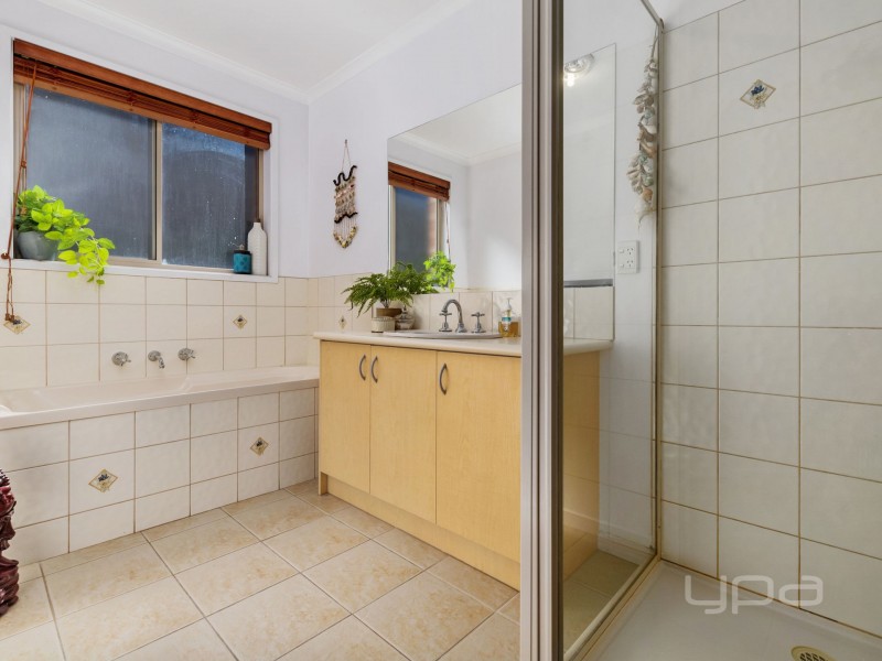 9 Todd Court, Darley VIC 3340