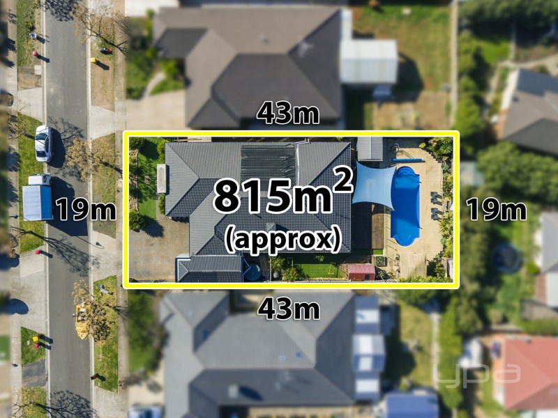 26 Indigo Square, Brookfield VIC 3338