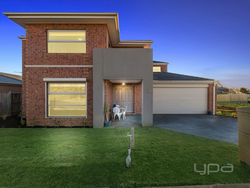 39 Viscosa Road, Brookfield VIC 3338