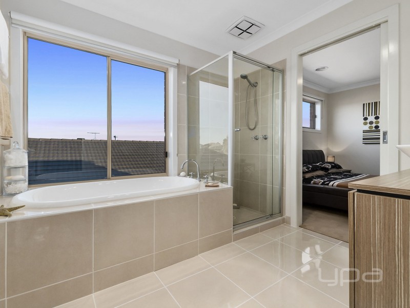 39 Viscosa Road, Brookfield VIC 3338