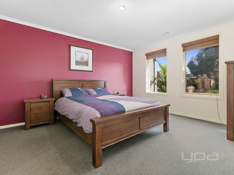 8 Hyperno Court, Kurunjang VIC 3337