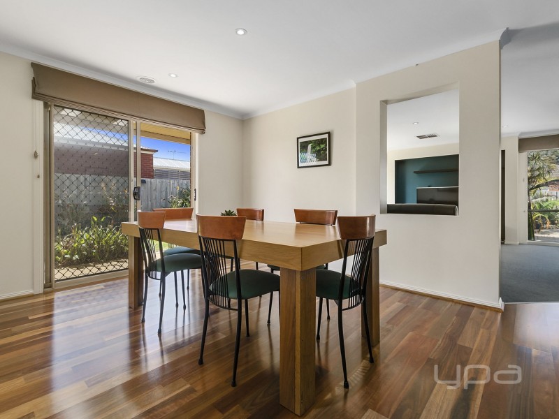 8 Hyperno Court, Kurunjang VIC 3337