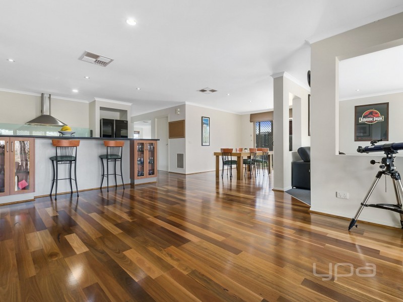 8 Hyperno Court, Kurunjang VIC 3337