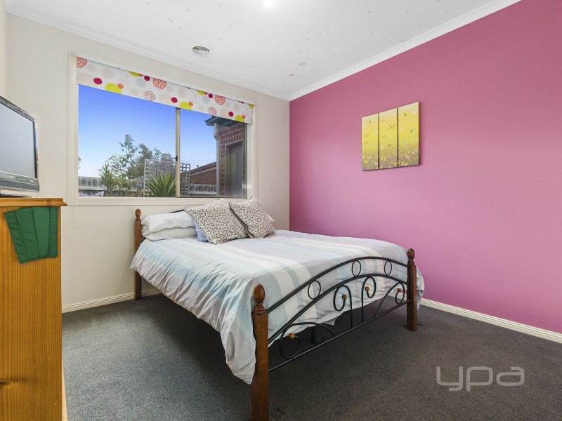 8 Hyperno Court, Kurunjang VIC 3337