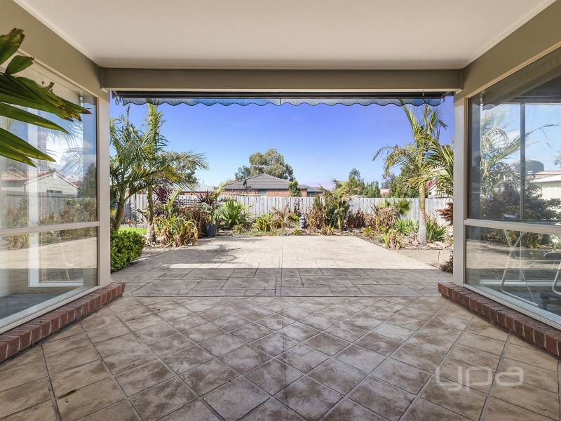 8 Hyperno Court, Kurunjang VIC 3337