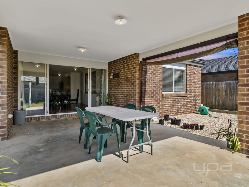 66 Rushworth Avenue, Eynesbury VIC 3338