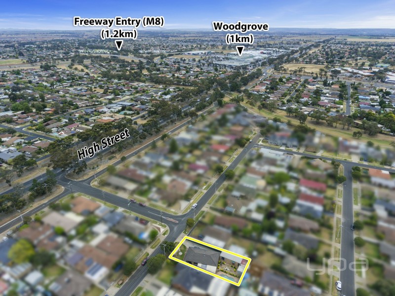 48 Vista Drive, Melton VIC 3337