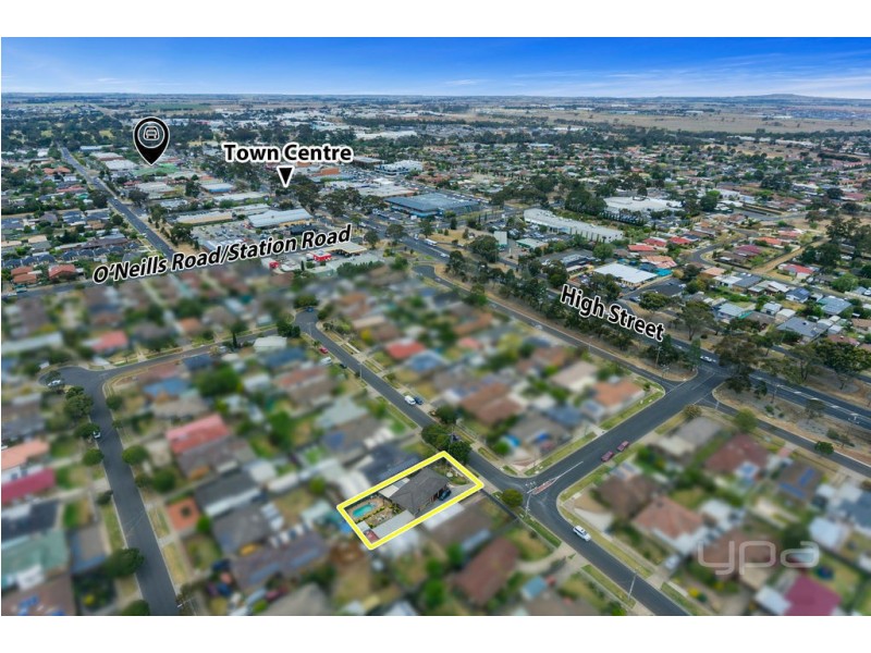 48 Vista Drive, Melton VIC 3337