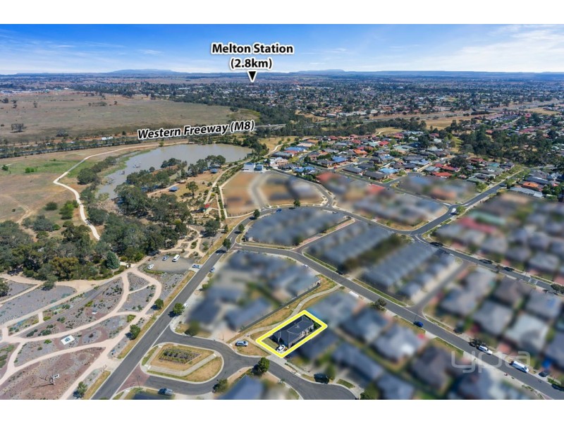 1 Poplar Close, Melton VIC 3337