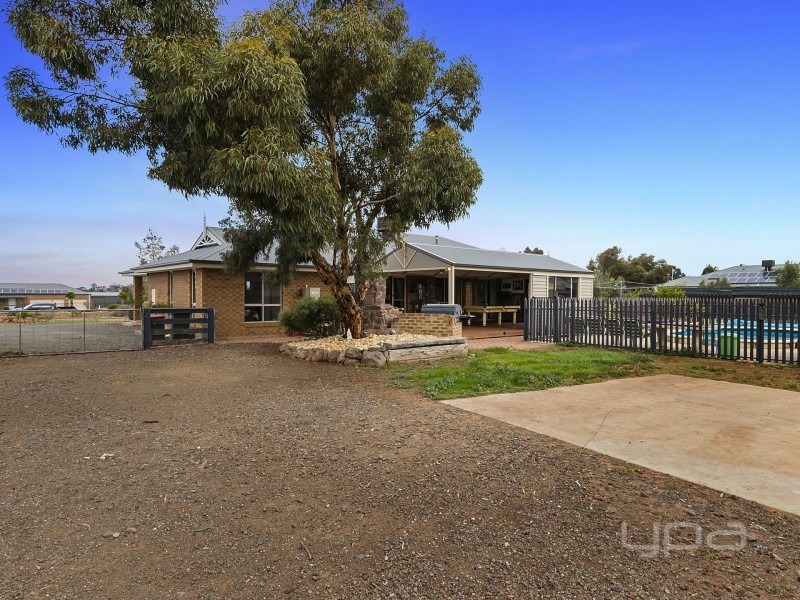 55  Riverview Drive, Hopetoun Park VIC 3340