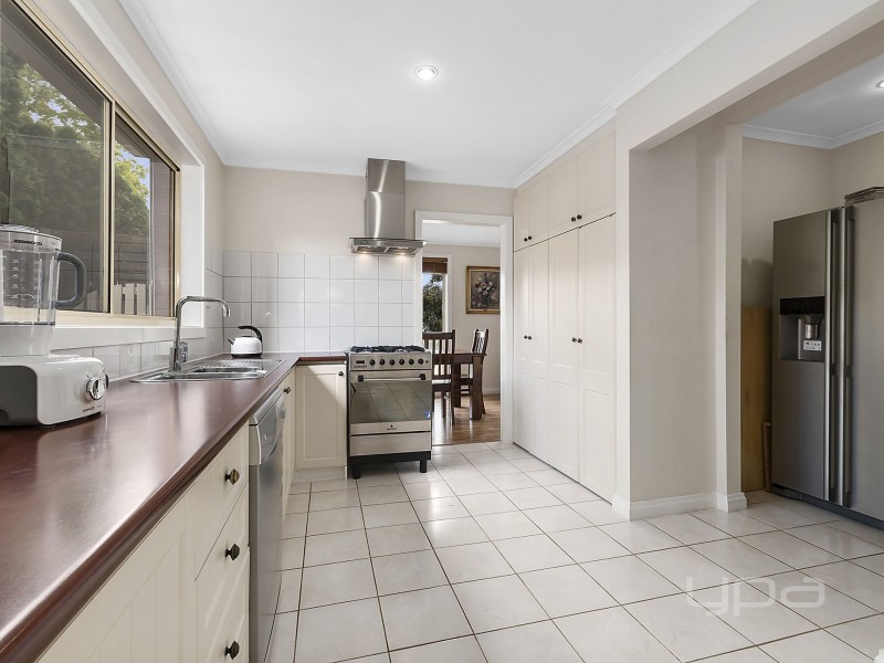 276 Coburns Road, Kurunjang VIC 3337