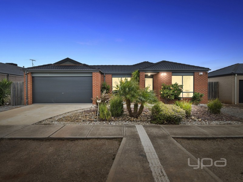 41 Stockwell Street, Melton South VIC 3338