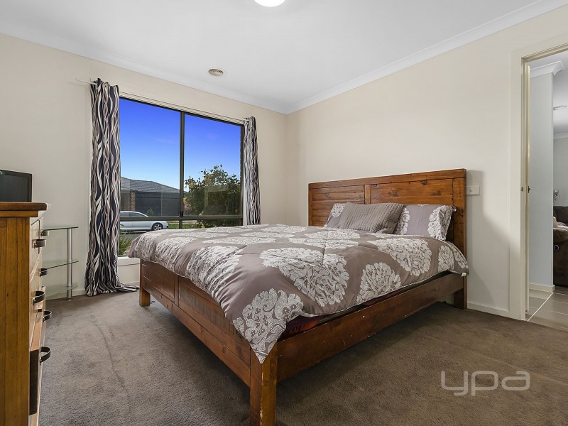 41 Stockwell Street, Melton South VIC 3338