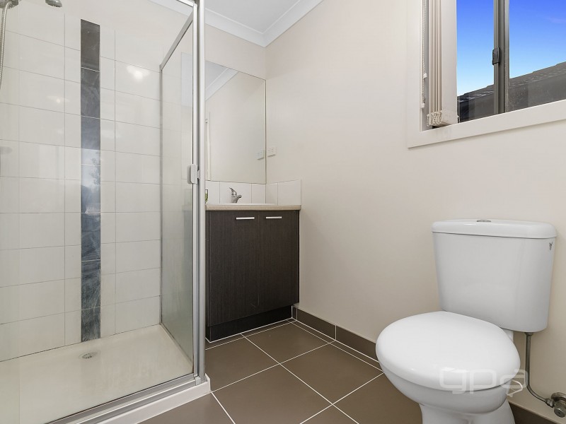 41 Stockwell Street, Melton South VIC 3338