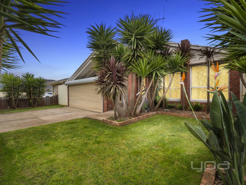 2035 Western Highway, Rockbank VIC 3335
