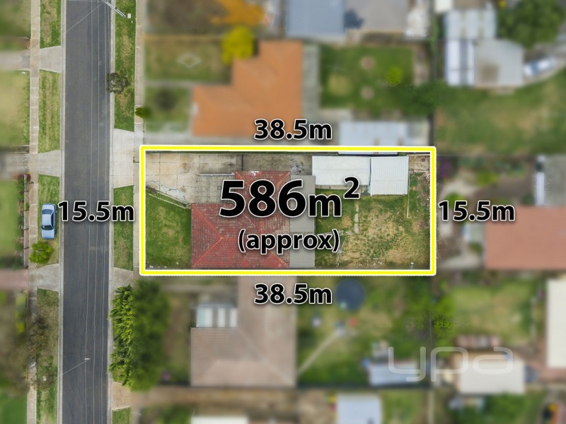 5 Curlew Close, Melton VIC 3337