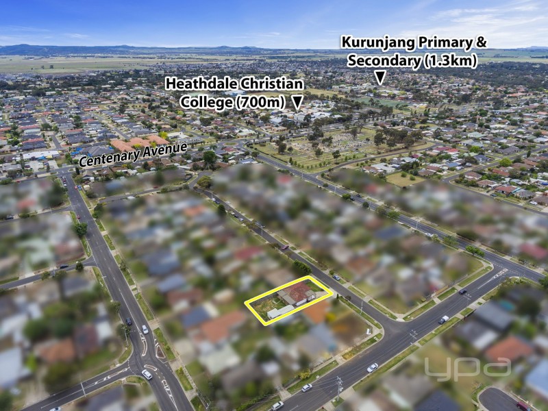 5 Curlew Close, Melton VIC 3337