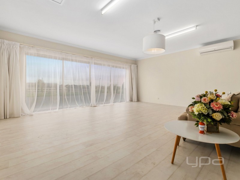 29 Thomas Drive, Hopetoun Park VIC 3340