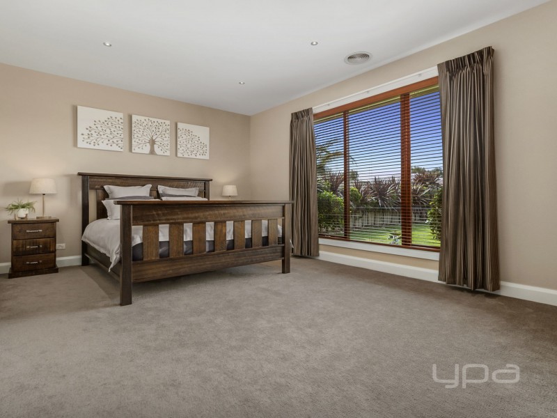 39 Highfield Way, Kurunjang VIC 3337