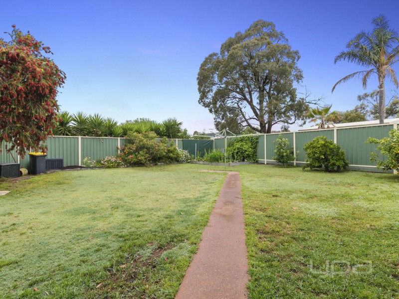 3 Manning Avenue, Kurunjang VIC 3337