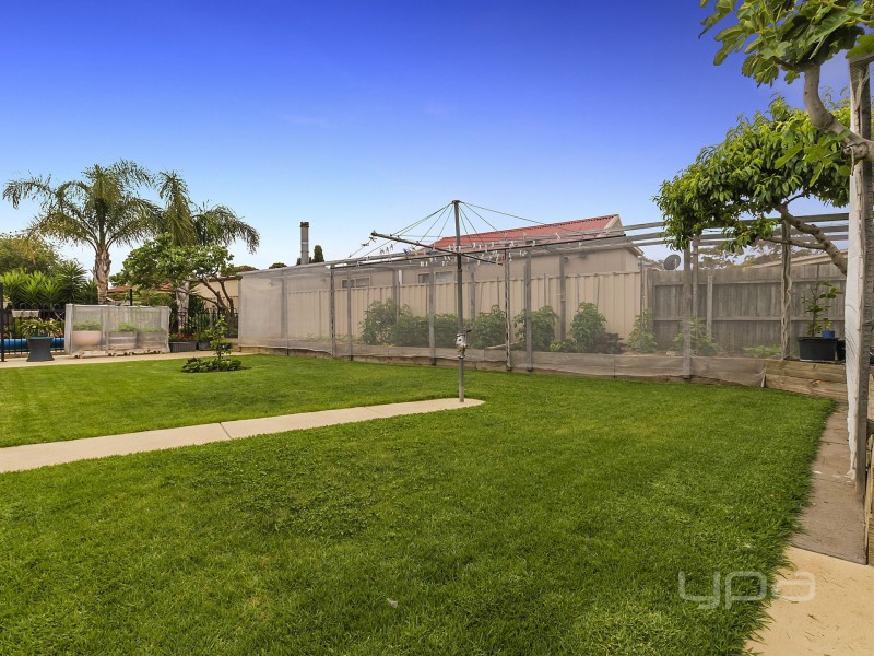 7 Rothesay Place, Melton West VIC 3337