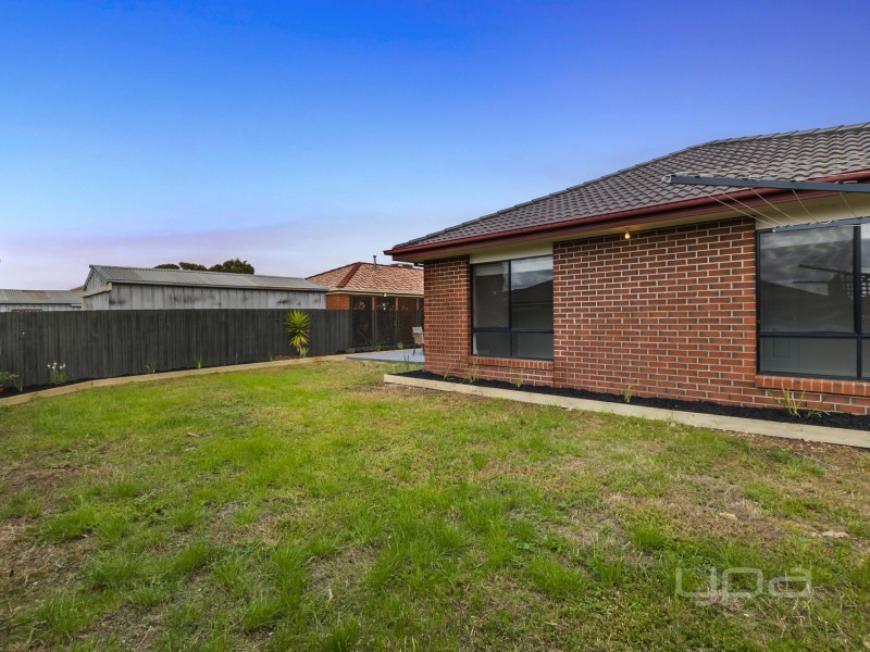 66 Kirkton Drive, Kurunjang VIC 3337