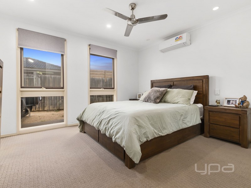 31 Tamar Drive, Melton South VIC 3338