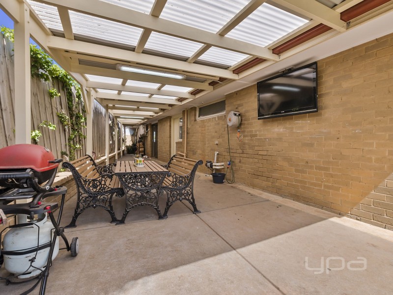 31 Tamar Drive, Melton South VIC 3338