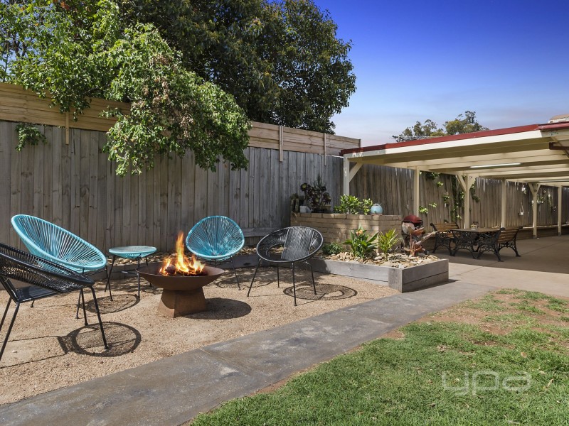 31 Tamar Drive, Melton South VIC 3338