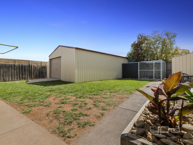 31 Tamar Drive, Melton South VIC 3338