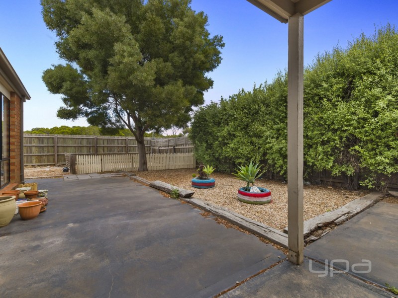 37 Fairhaven Boulevard, Melton West VIC 3337