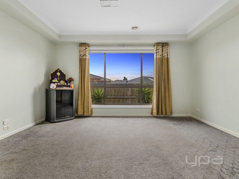 61 Turpentine Road, Brookfield VIC 3338