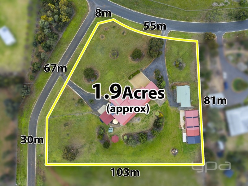 18 Hammond Circuit, Hopetoun Park VIC 3340