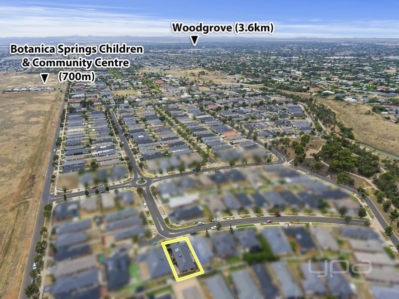 12 Magpie Street, Brookfield VIC 3338