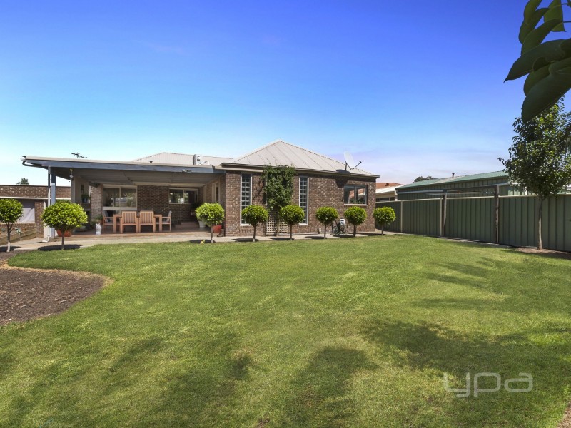 17 Benjamin Court, Kurunjang VIC 3337