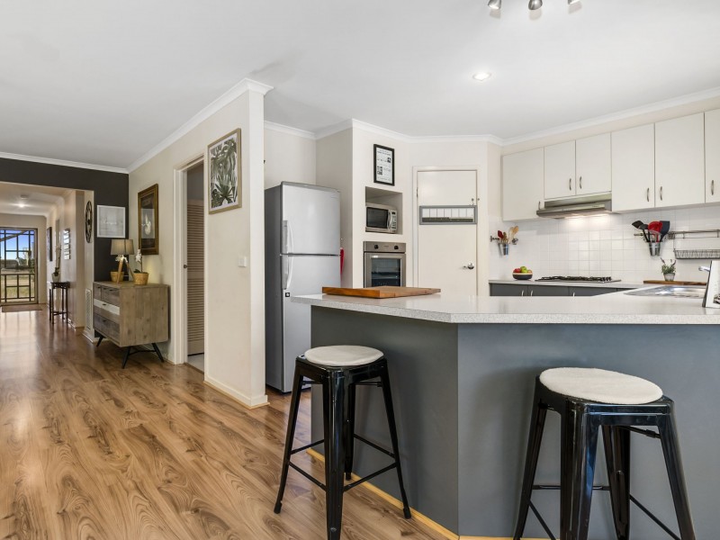 16 Shandeau Boardwalk, Melton West VIC 3337