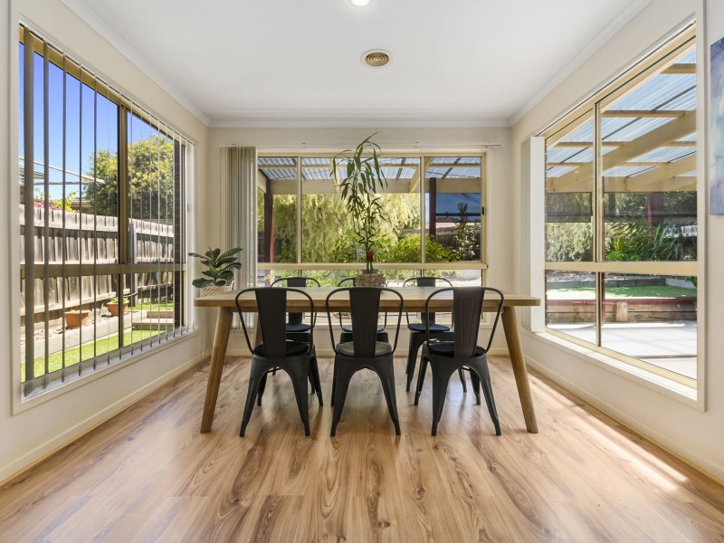 16 Shandeau Boardwalk, Melton West VIC 3337