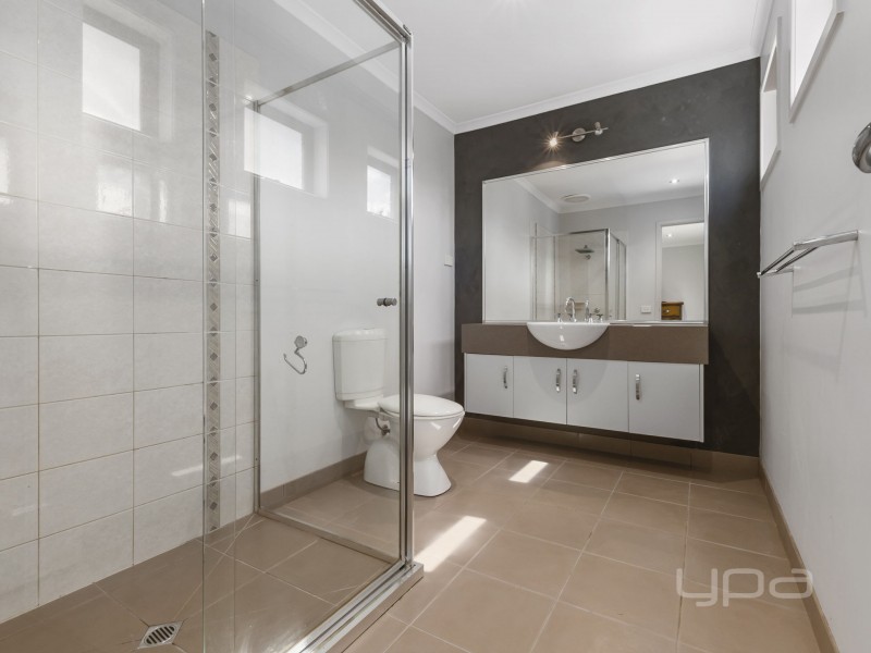 5 Ethereal Place, Kurunjang VIC 3337